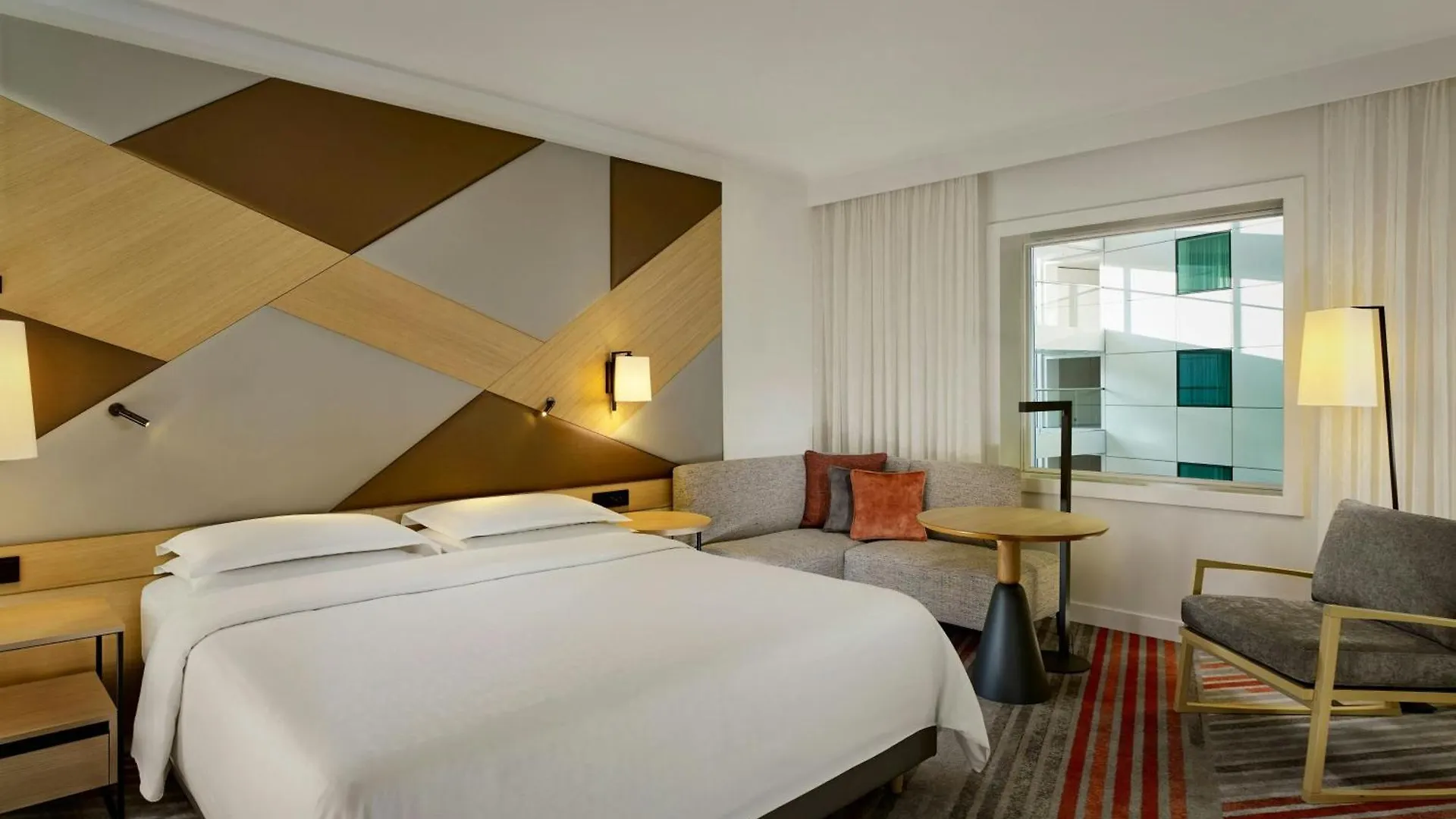 Sheraton Amsterdam Airport Hotel And Conference Center Amsterdam Airport Schiphol
