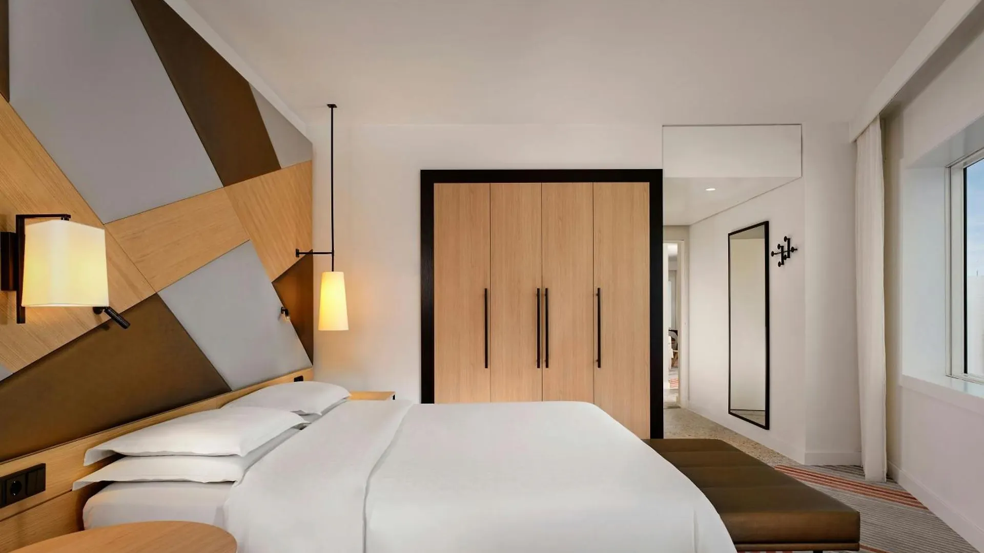 Sheraton Amsterdam Airport Hotel And Conference Center Amsterdam Airport Schiphol