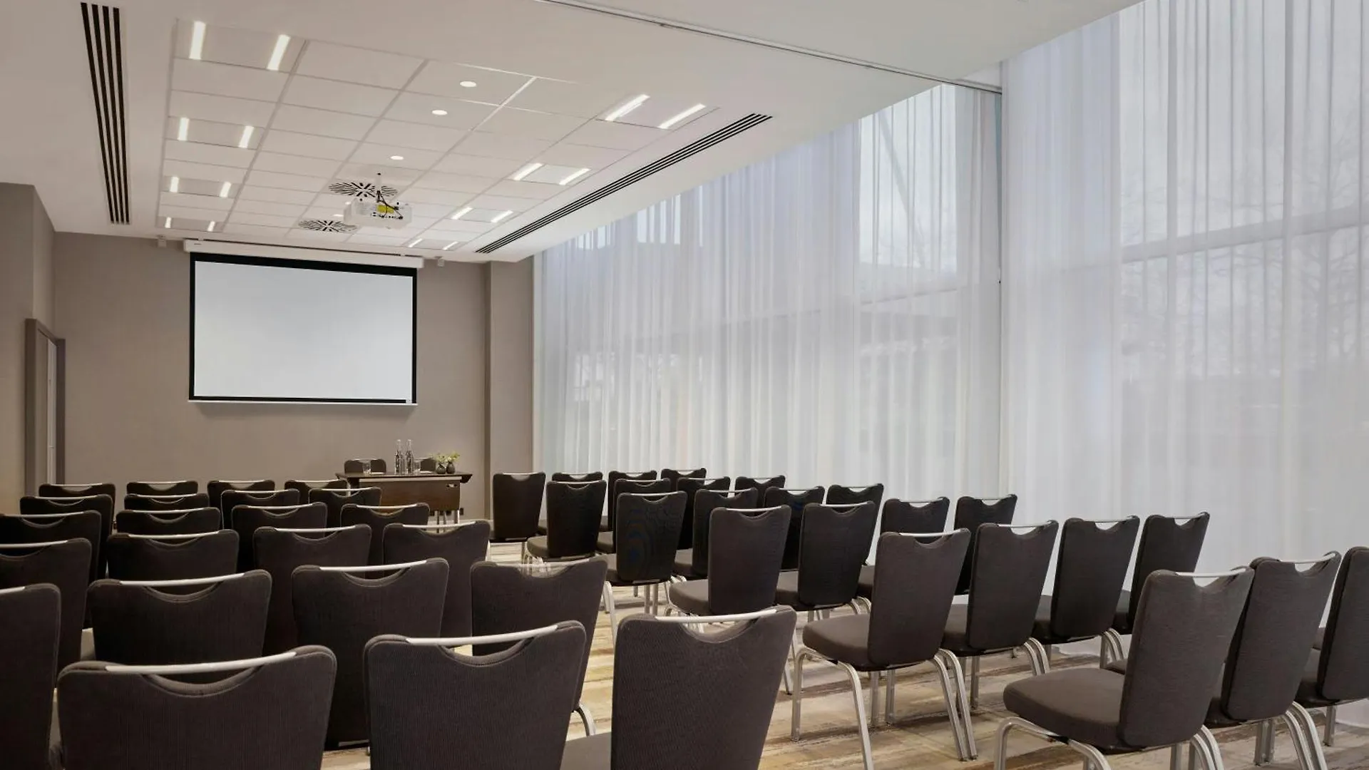 Sheraton Amsterdam Airport Hotel And Conference Center Amsterdam Airport Schiphol 4*,  Netherlands