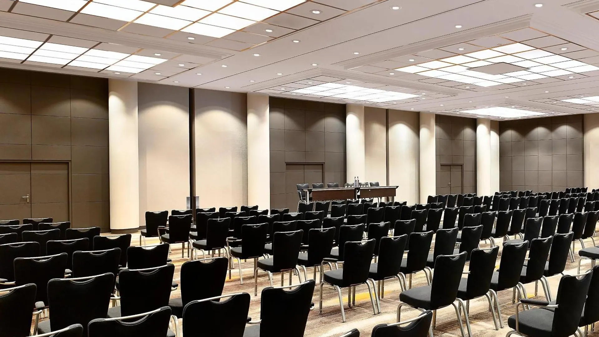 Sheraton Amsterdam Airport Hotel And Conference Center Amsterdam Airport Schiphol 4*,