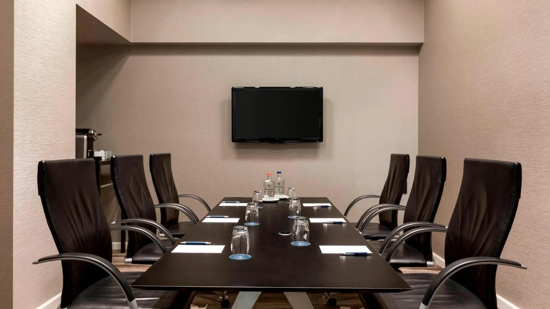 Sheraton Amsterdam Airport Hotel And Conference Center Amsterdam Airport Schiphol Netherlands