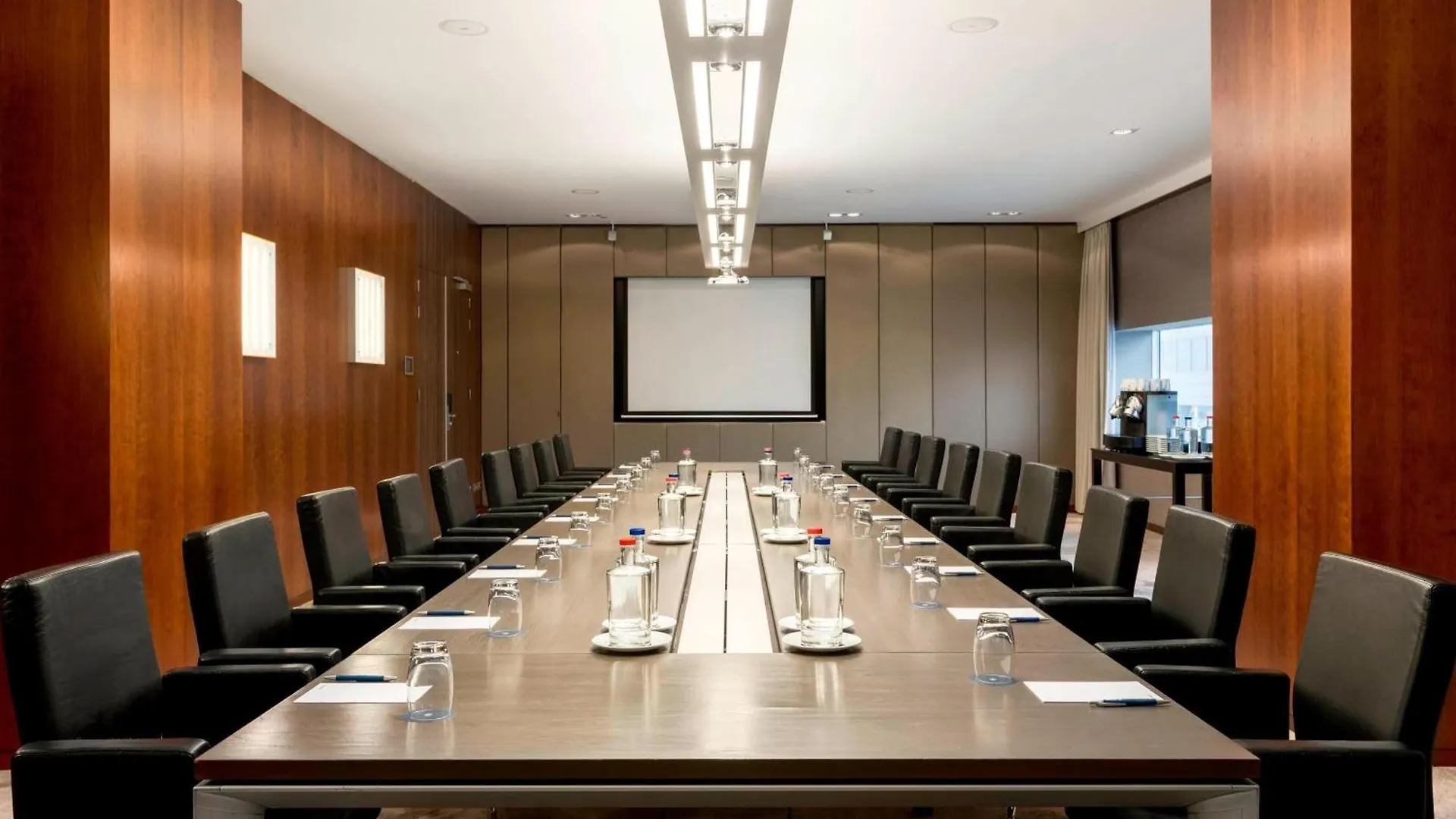 Sheraton Amsterdam Airport Hotel And Conference Center Amsterdam Airport Schiphol