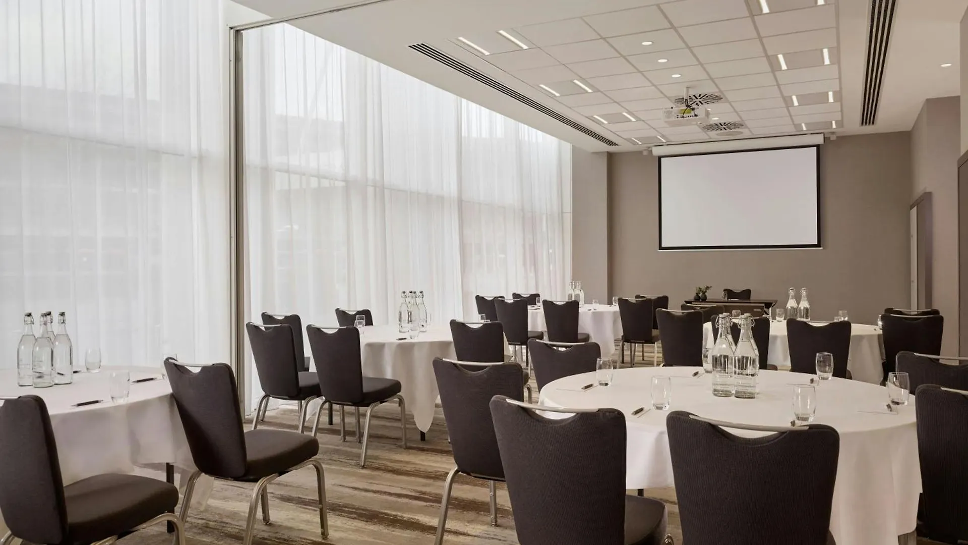 Sheraton Amsterdam Airport Hotel And Conference Center Amsterdam Airport Schiphol